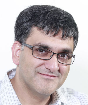 1Anil Kaul