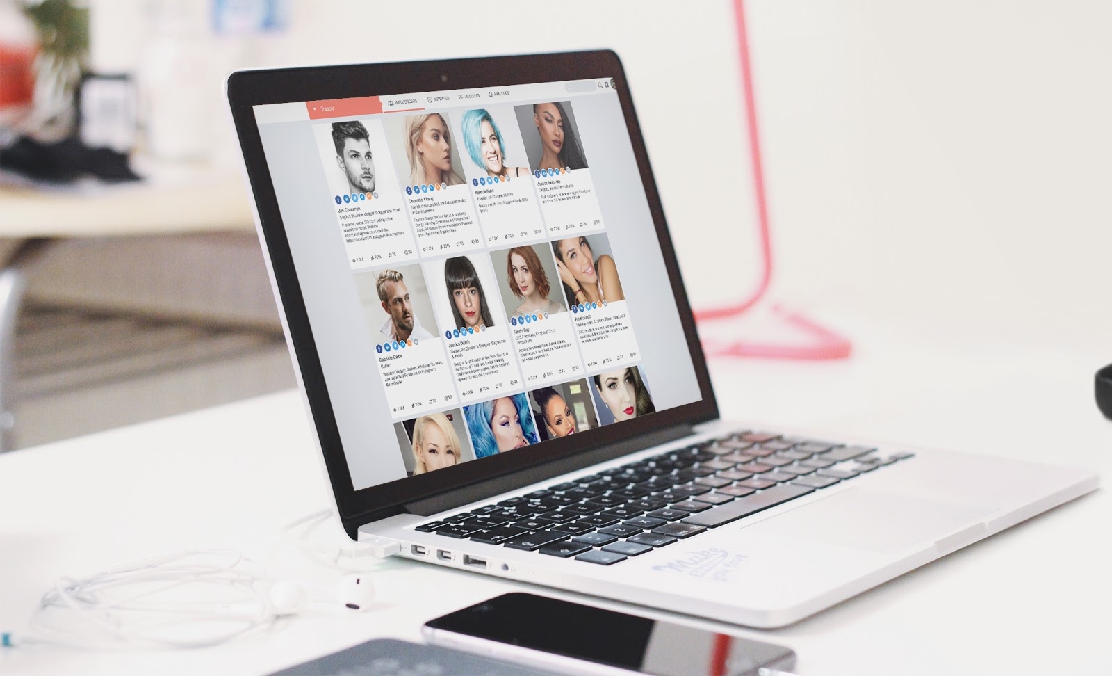 Traackr Aims To Provide All-In-One Influencer Marketing Platform