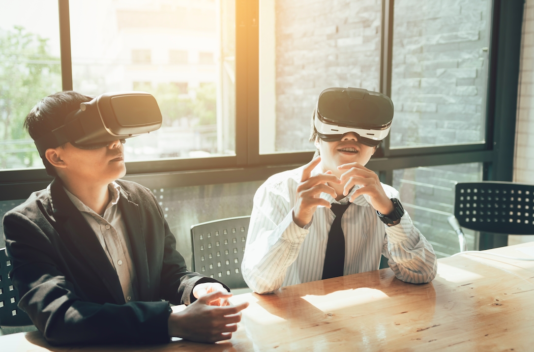 Augmented And Virtual Reality: The Latest Engagement Drivers In B2B Marketing