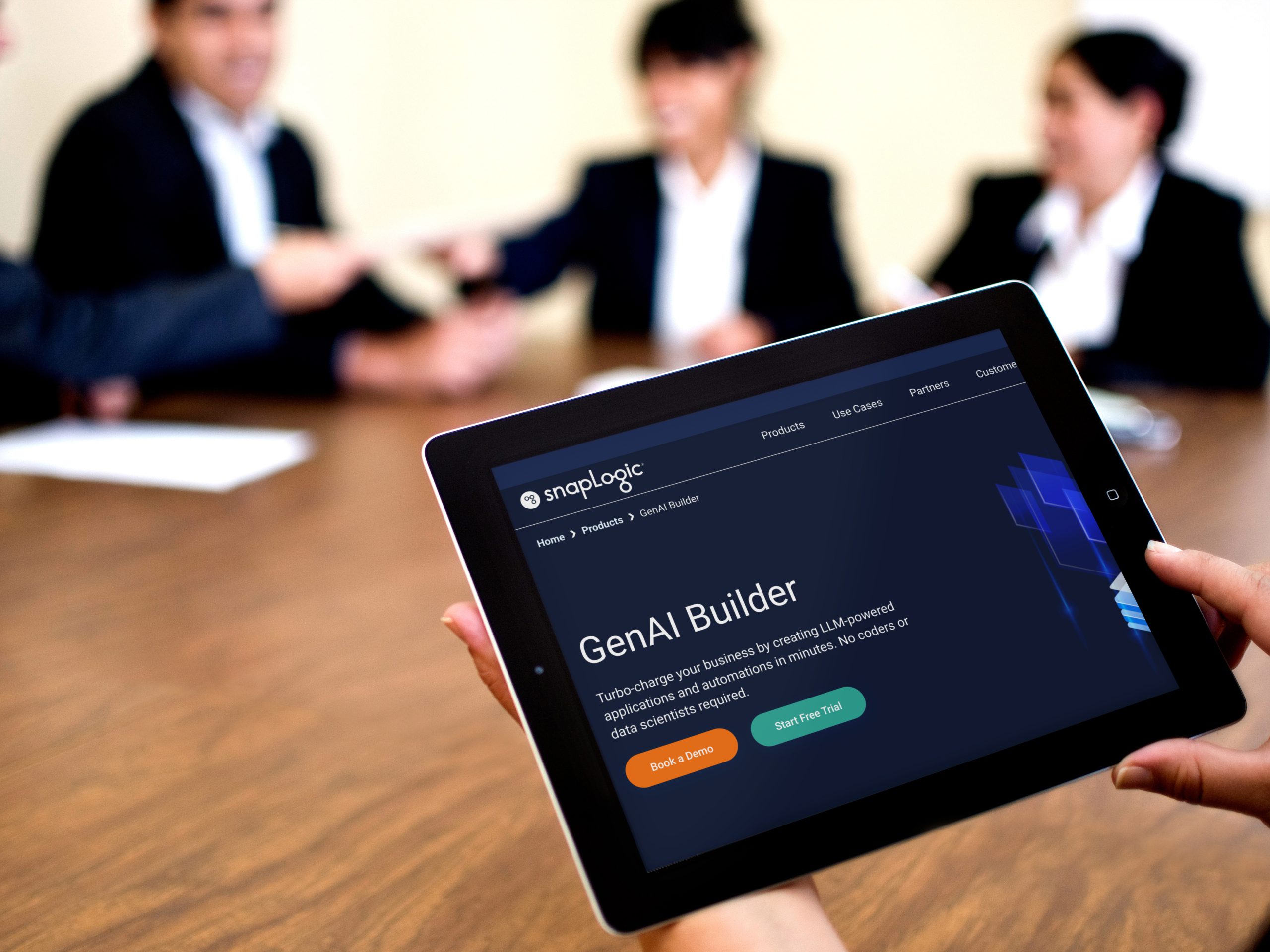 SnapLogic Releases No-Code Generative AI Application, GenAI Builder