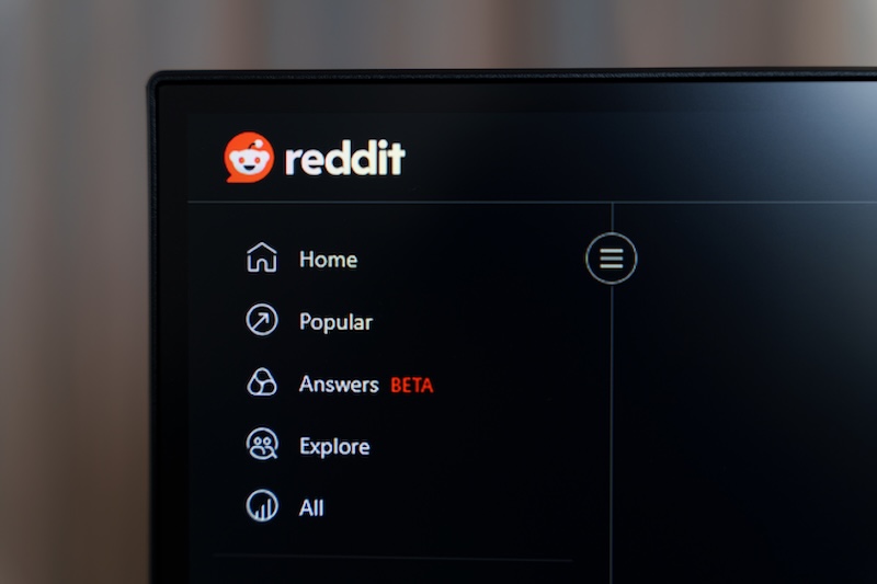 Bombora Reddit website interface displayed on screen with navigation menu