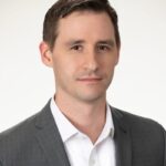 Dan Earle[21]