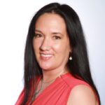 Amy Kobata Headshot